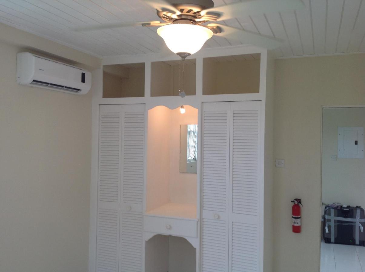 Heywoods Villa Saint Peter Esterno foto